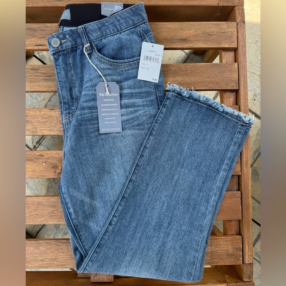 Wit & Wisdom Classic Ankle Jeans in Blue - Picture 3 of 13